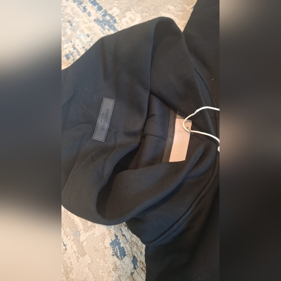 ESSENTIALS HOODIE - Picture 4 of 6